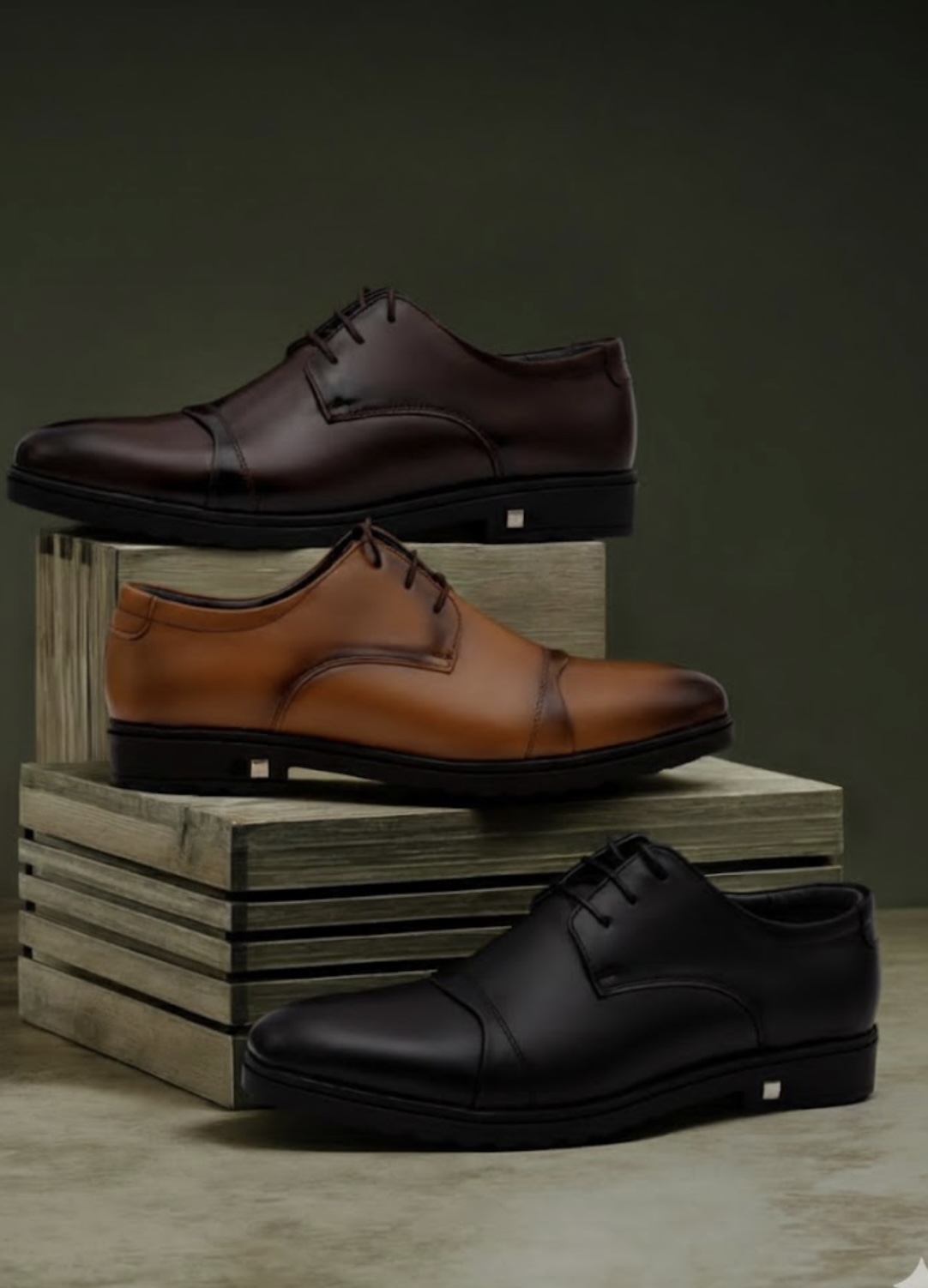 فروش انلاین انواع کفش های مجلسی مردانە