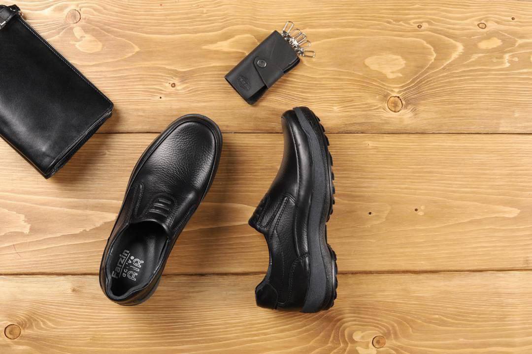 موناکو فرزین